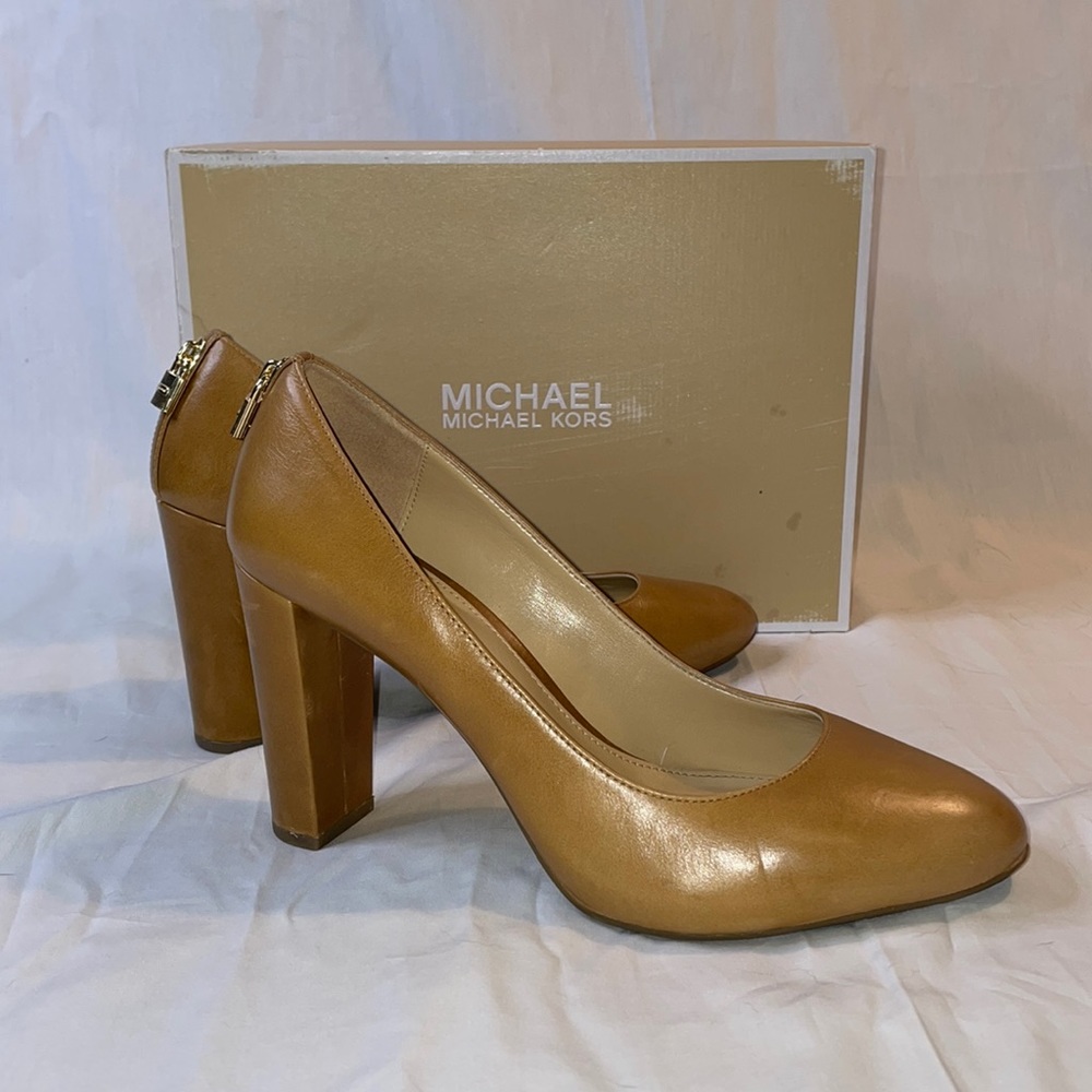 Michael Kors Tan Leather Block Heel Pumps